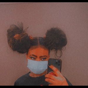 Meet your Posher, Xenia